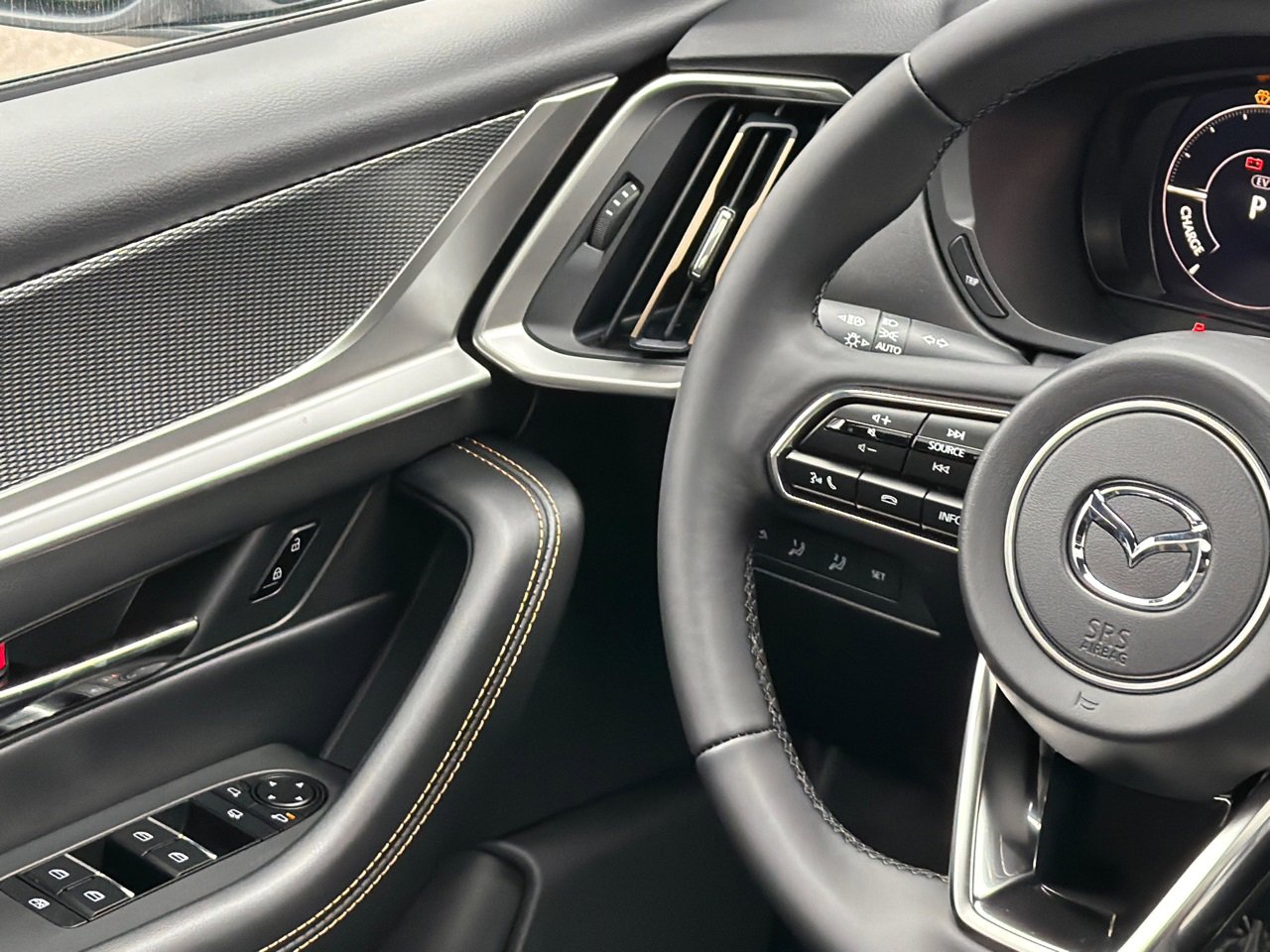 New 2026 MAZDA CX-90 Plug-In Hybrid w/ Premium Plus image 22