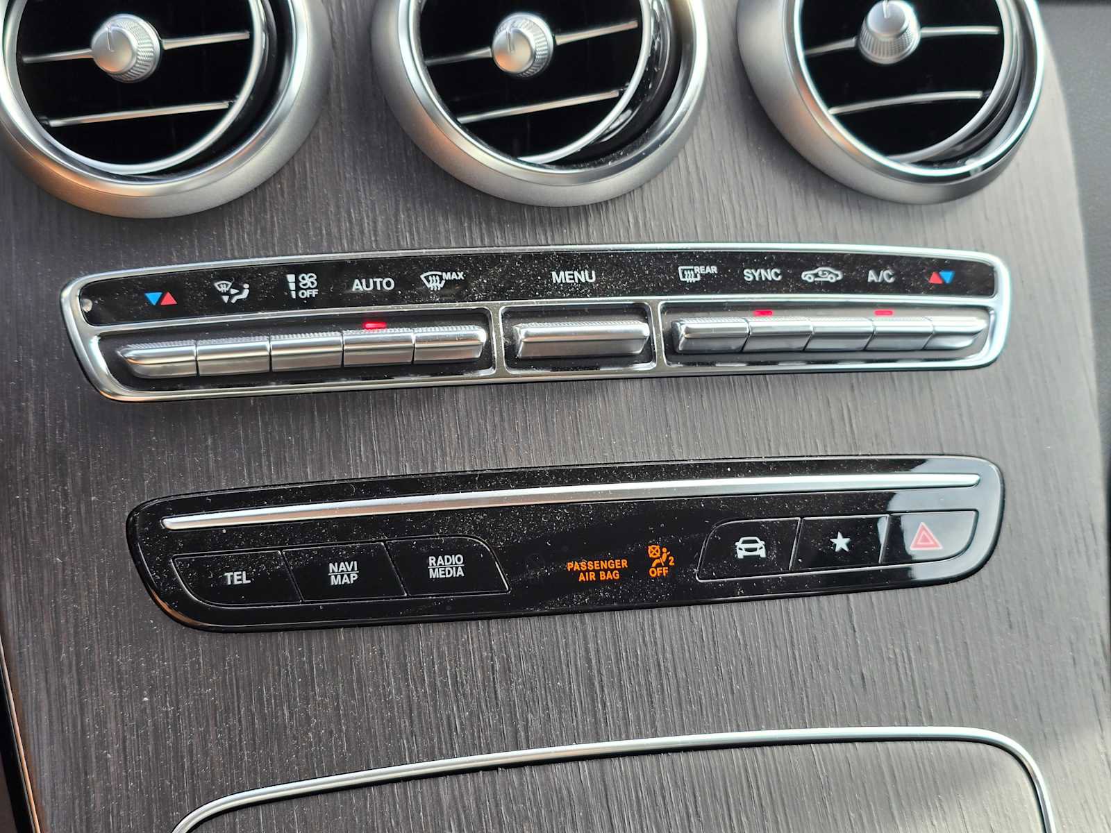 Used 2022 Mercedes-Benz GLC 300 4MATIC image 24