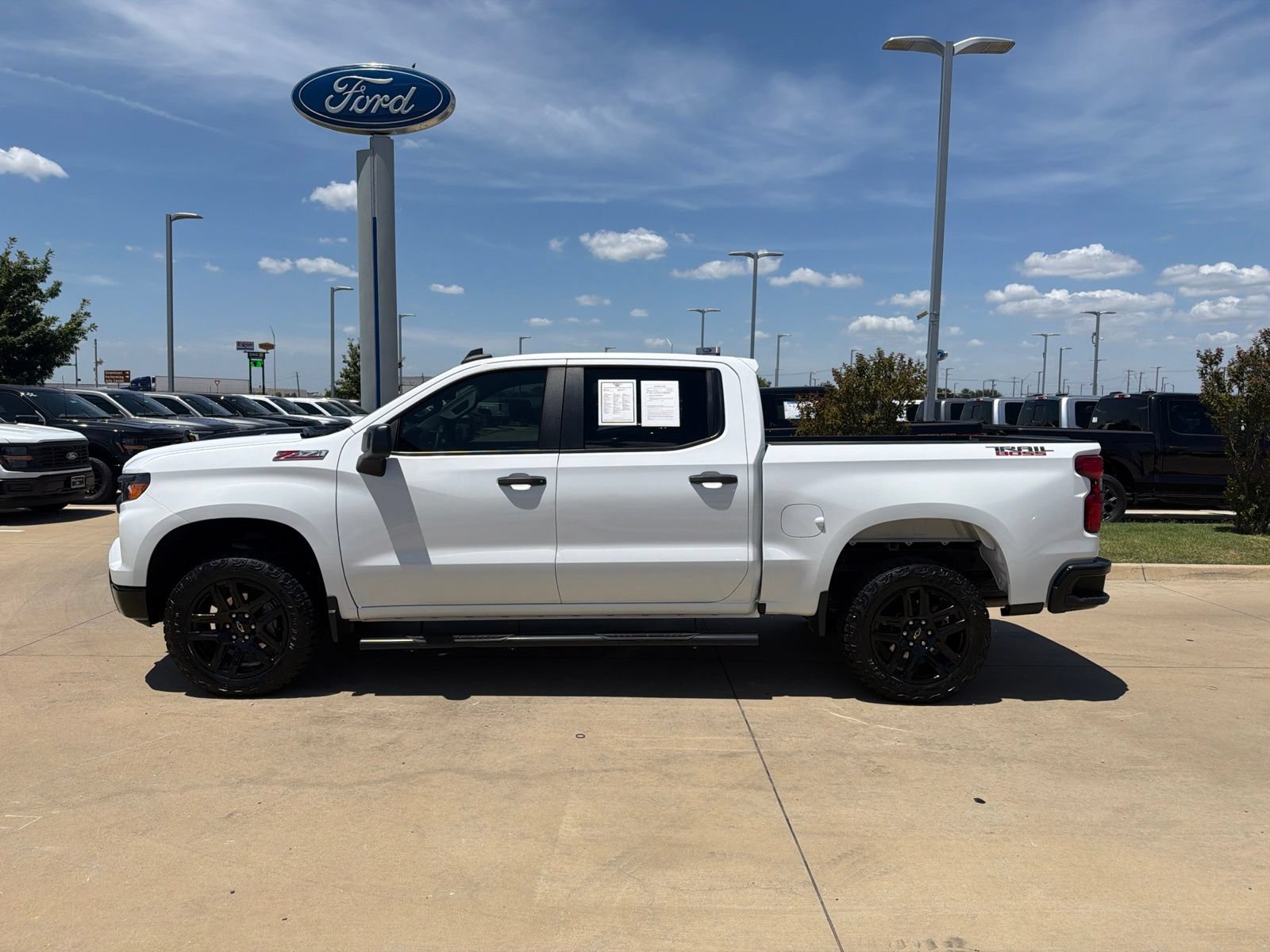 Used 2022 Chevrolet Silverado 1500 Custom Trail Boss AWD/4WD video 2
