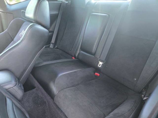 Used 2016 Dodge Challenger R/T Scat Pack w/ Leather Interior Group RWD image 15