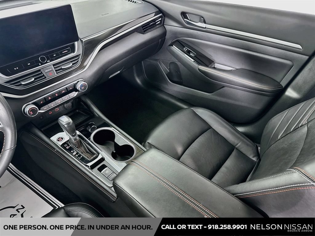 Certified 2024 Nissan Altima 2.5 SR w/ SR Premium Package AWD/4WD image 24