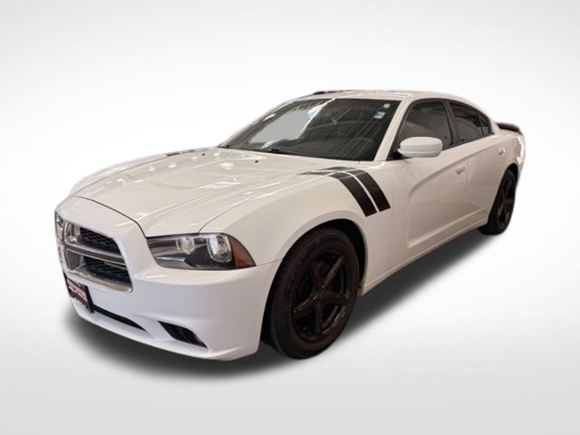 Used 2013 Dodge Charger SE RWD image 3