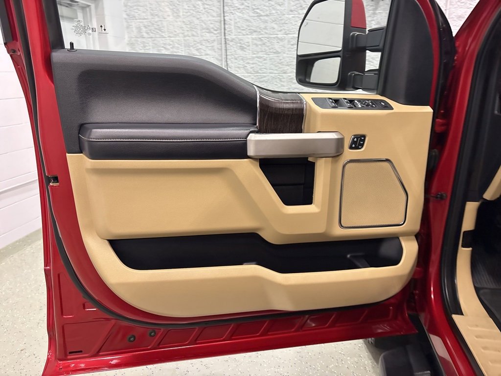 Used 2020 Ford F350 Lariat w/ Lariat Value Package image 14