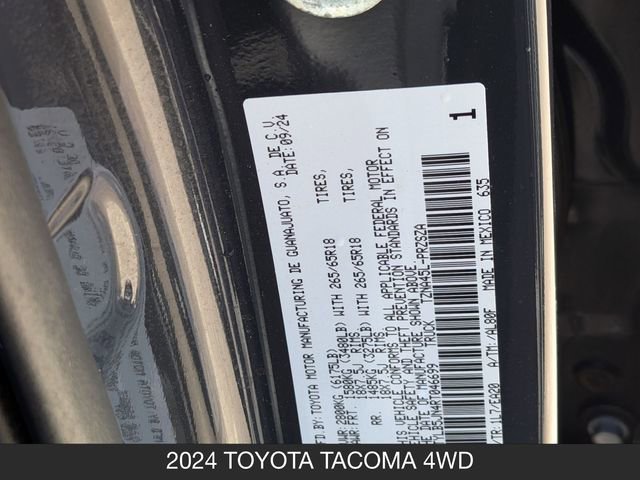 Used 2024 Toyota Tacoma TRD Sport w/ TRD Sport Premium Package AWD/4WD image 31