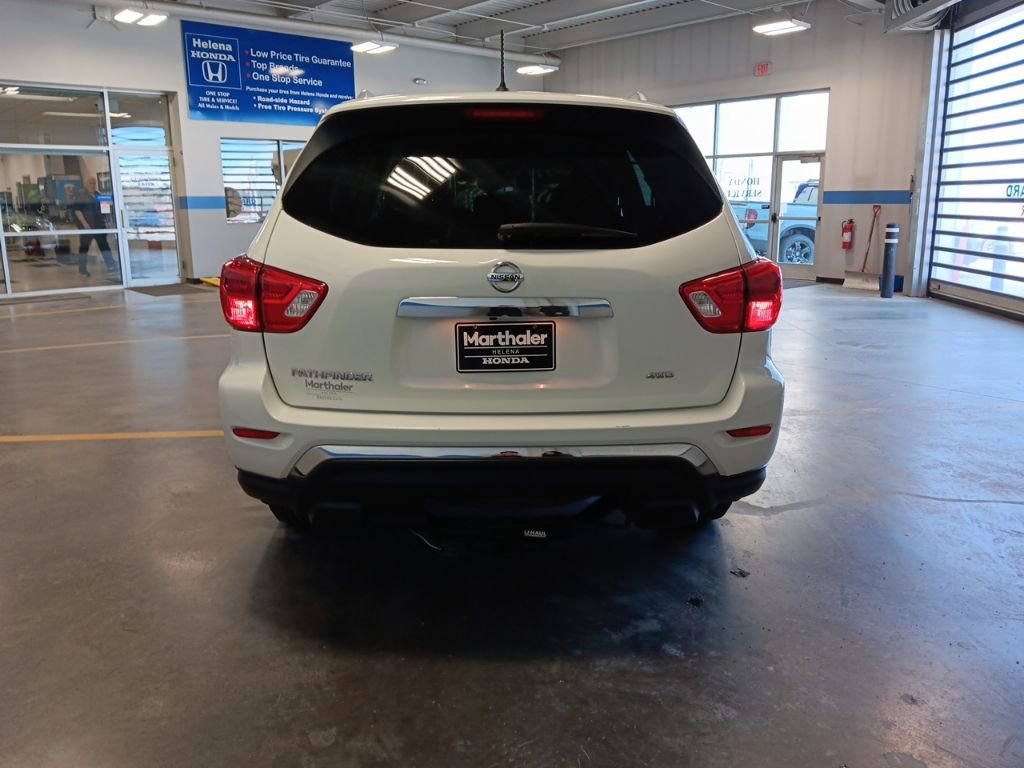 Used 2018 Nissan Pathfinder S AWD/4WD image 6