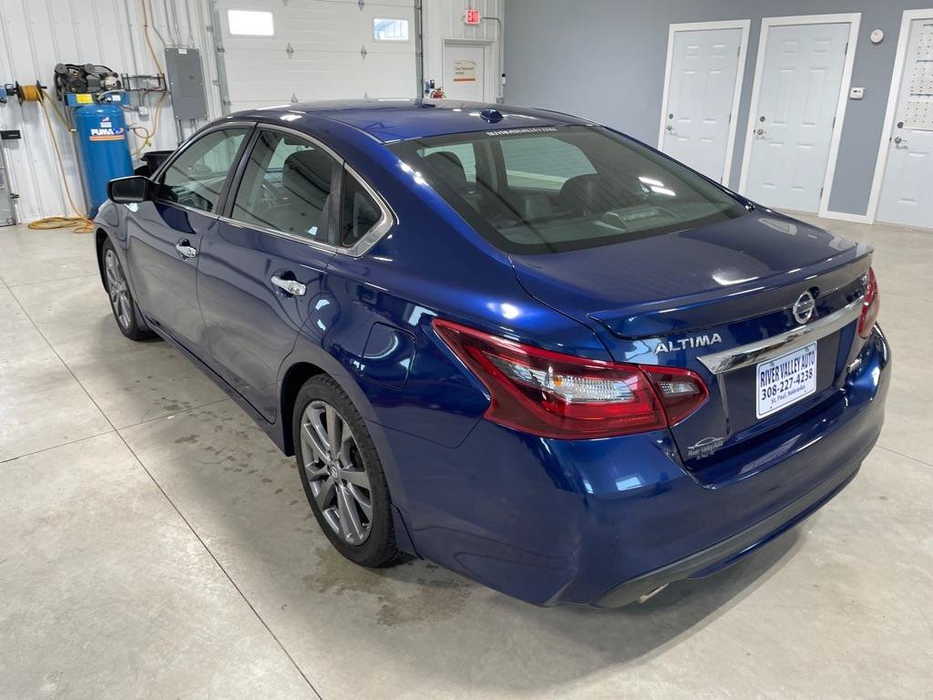 Used 2018 Nissan Altima 2.5 SR w/ SR Special Edition FWD image 5