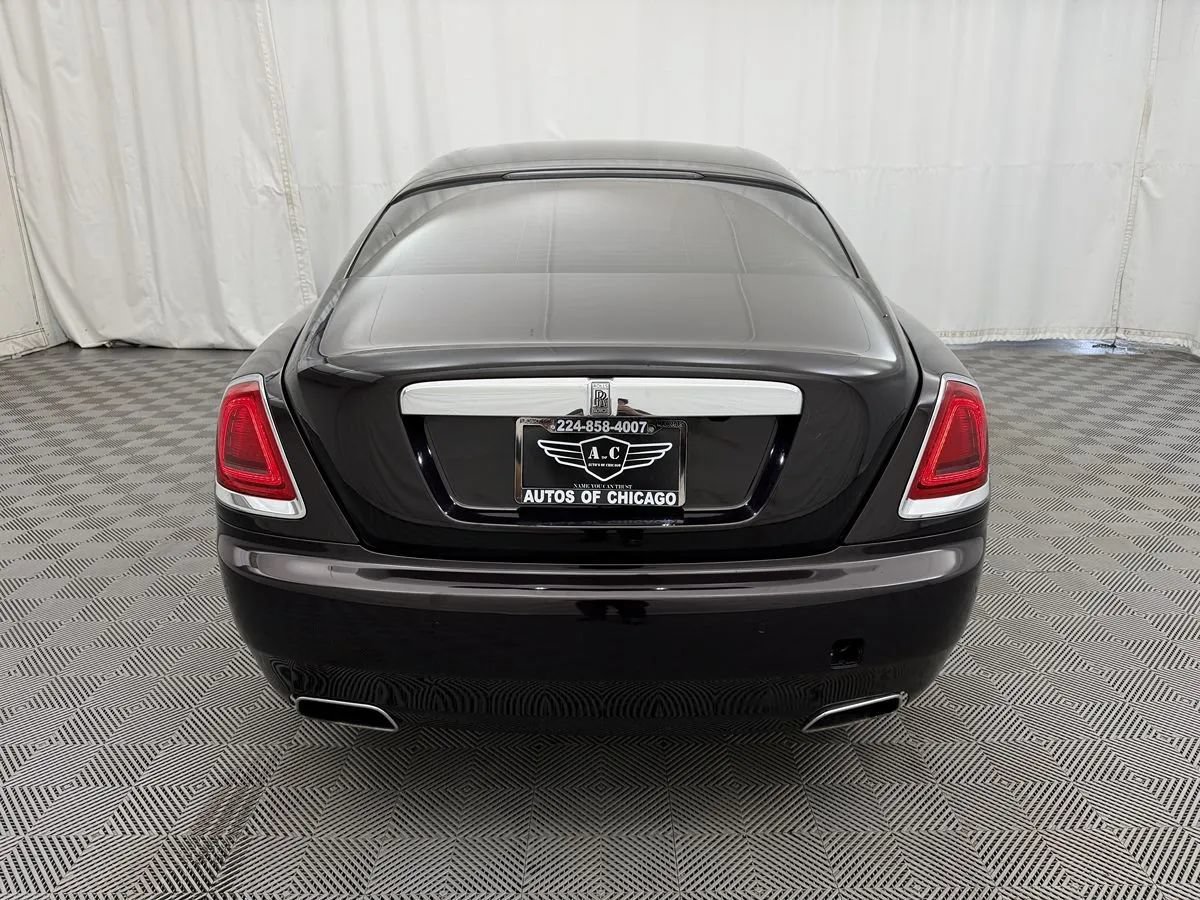 Used 2016 Rolls-Royce Wraith RWD image 6