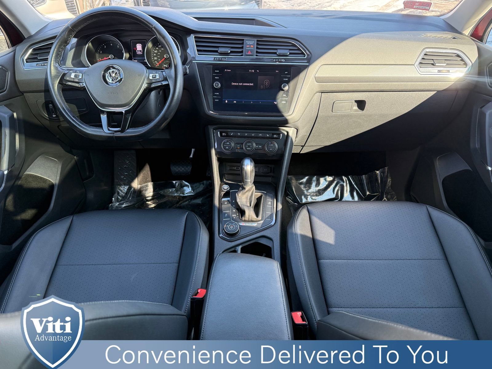 Used 2018 Volkswagen Tiguan SE image 2