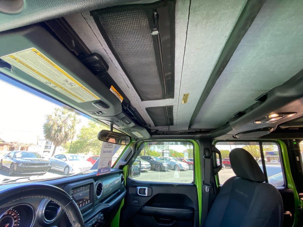 Used 2020 Jeep Wrangler Unlimited Sahara AWD/4WD image 32