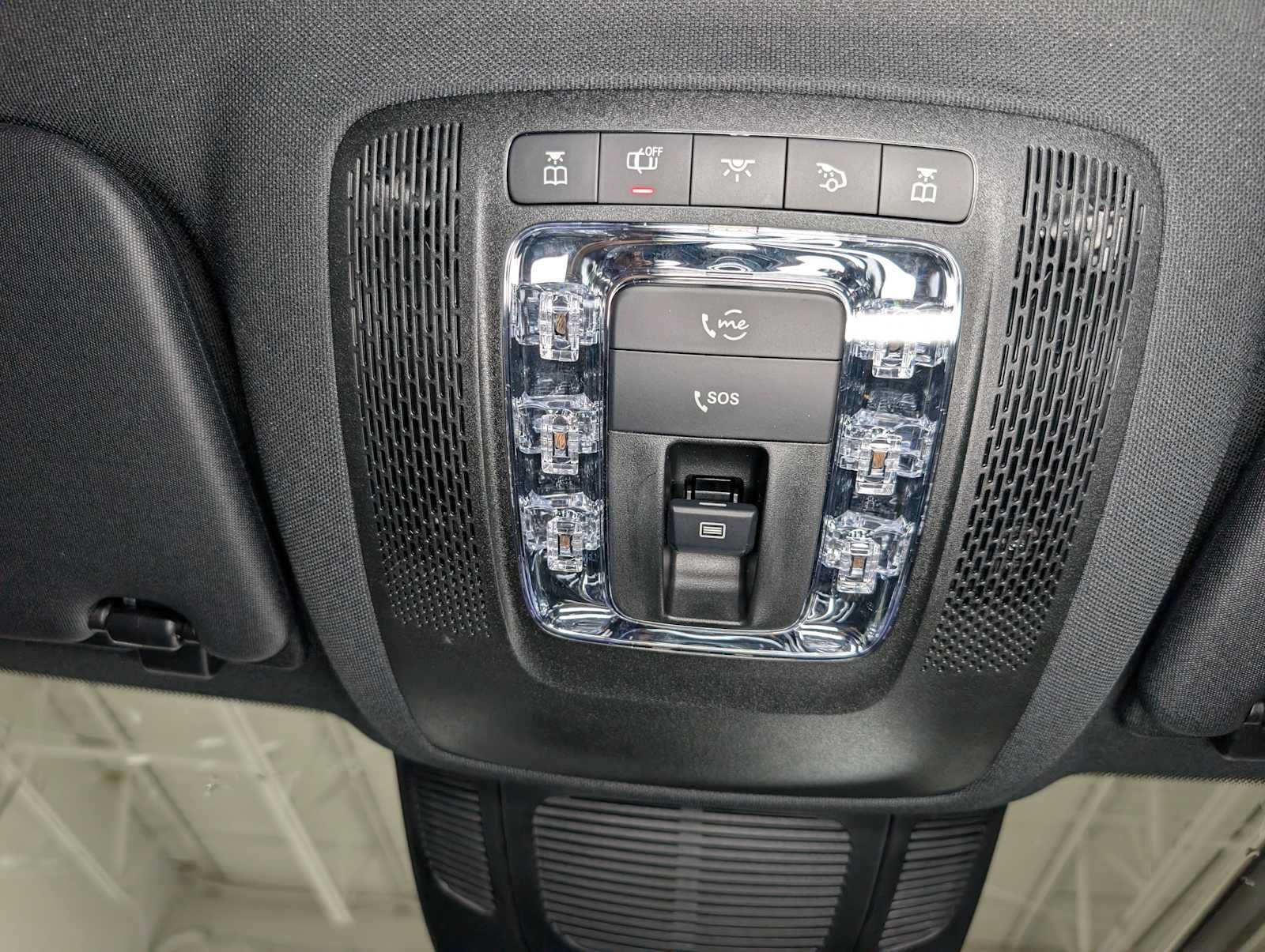 New 2026 Mercedes-Benz GLS 450 4MATIC image 29