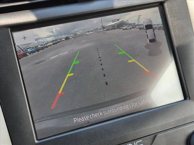 Used 2020 Ford Fusion SE FWD image 12