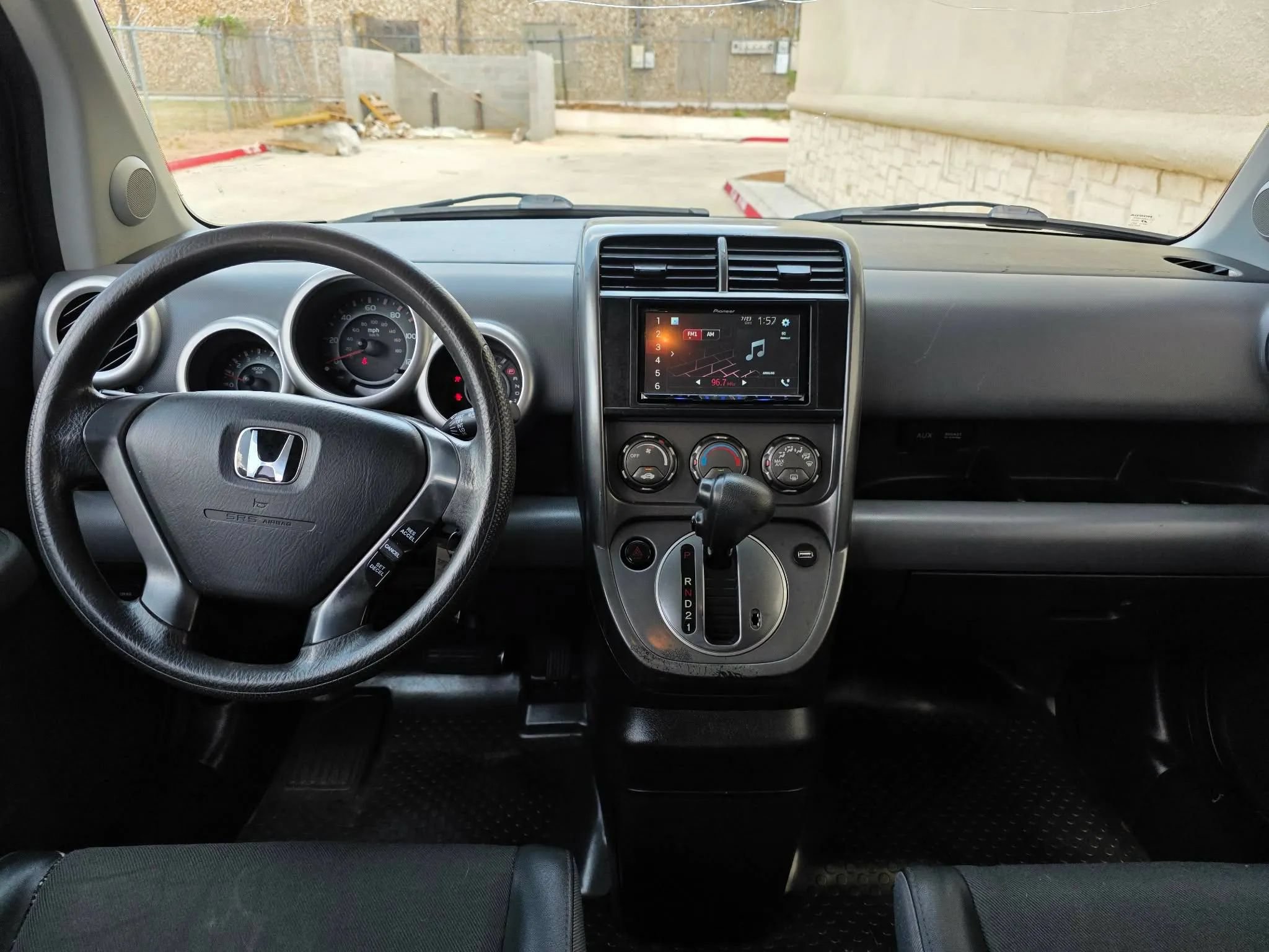 Used 2005 Honda Element EX image 13