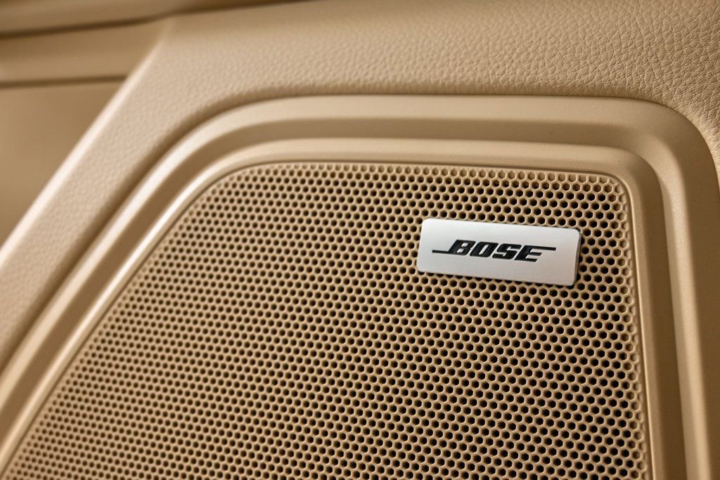 New 2026 Porsche Macan image 7