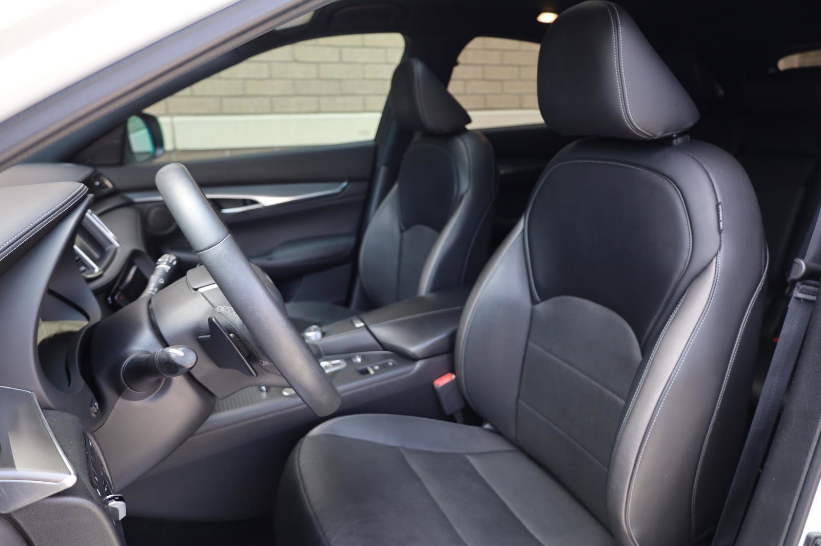 Used 2023 INFINITI QX55 Luxe w/ Cargo Package AWD/4WD image 14