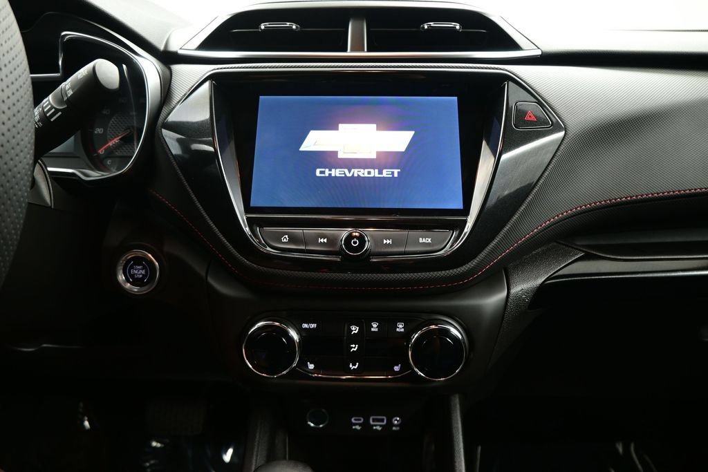 Used 2023 Chevrolet TrailBlazer RS w/ Convenience Package FWD image 18