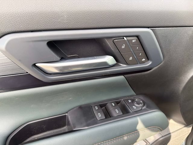 New 2026 GMC Terrain AT4 w/ Convenience Package III AWD/4WD image 18