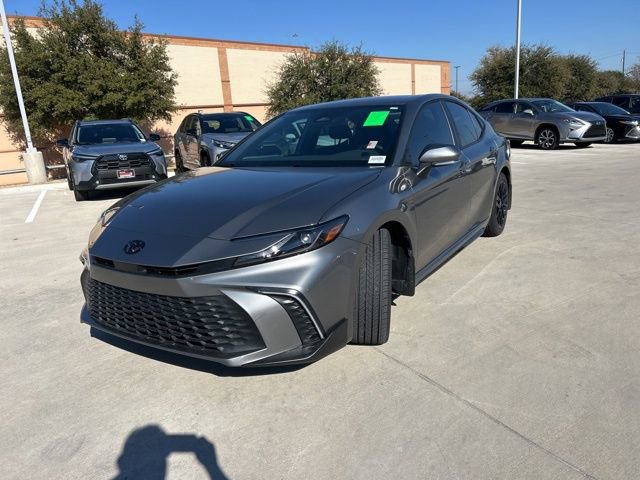 Certified 2026 Toyota Camry SE w/ Convenience Package image 8