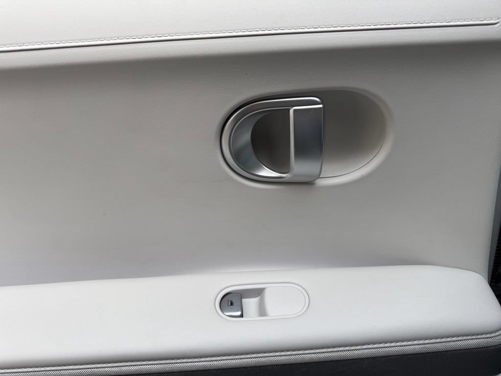 Certified 2023 Hyundai Ioniq 5 Limited AWD/4WD image 19
