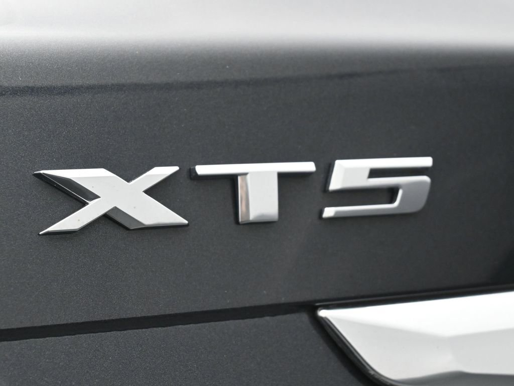 Used 2023 Cadillac XT5 Luxury image 21