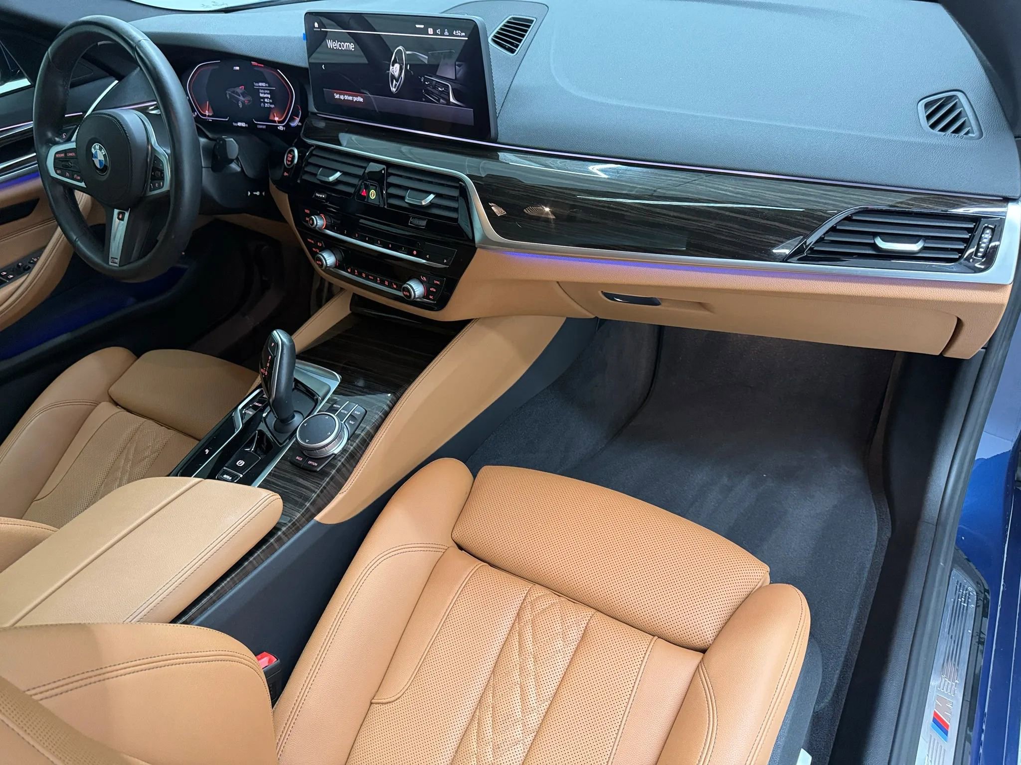 Used 2022 BMW 530i w/ M Sport Package RWD image 10