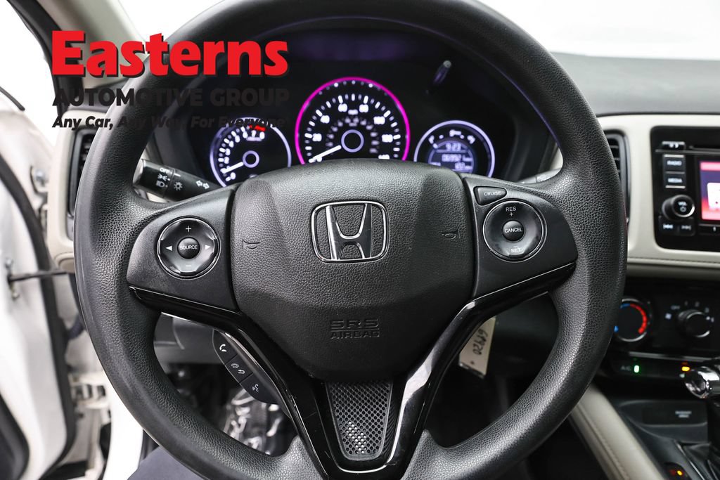 Used 2021 Honda HR-V LX image 10