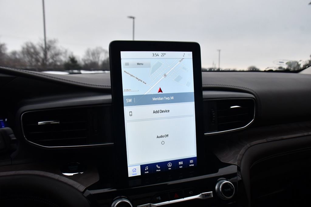 Used 2023 Ford Explorer Platinum w/ Technology Package image 27