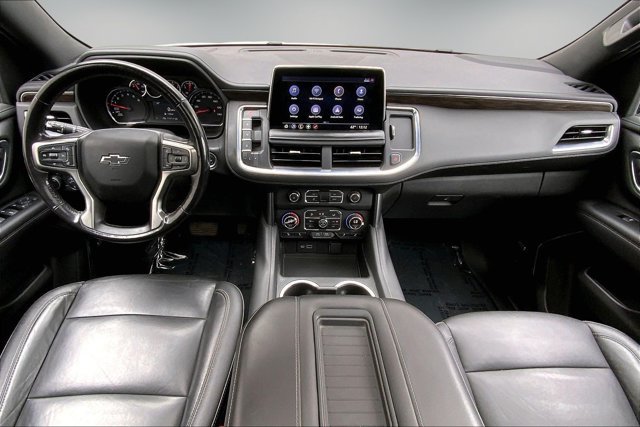 Used 2021 Chevrolet Tahoe Z71 w/ Luxury Package AWD/4WD image 14