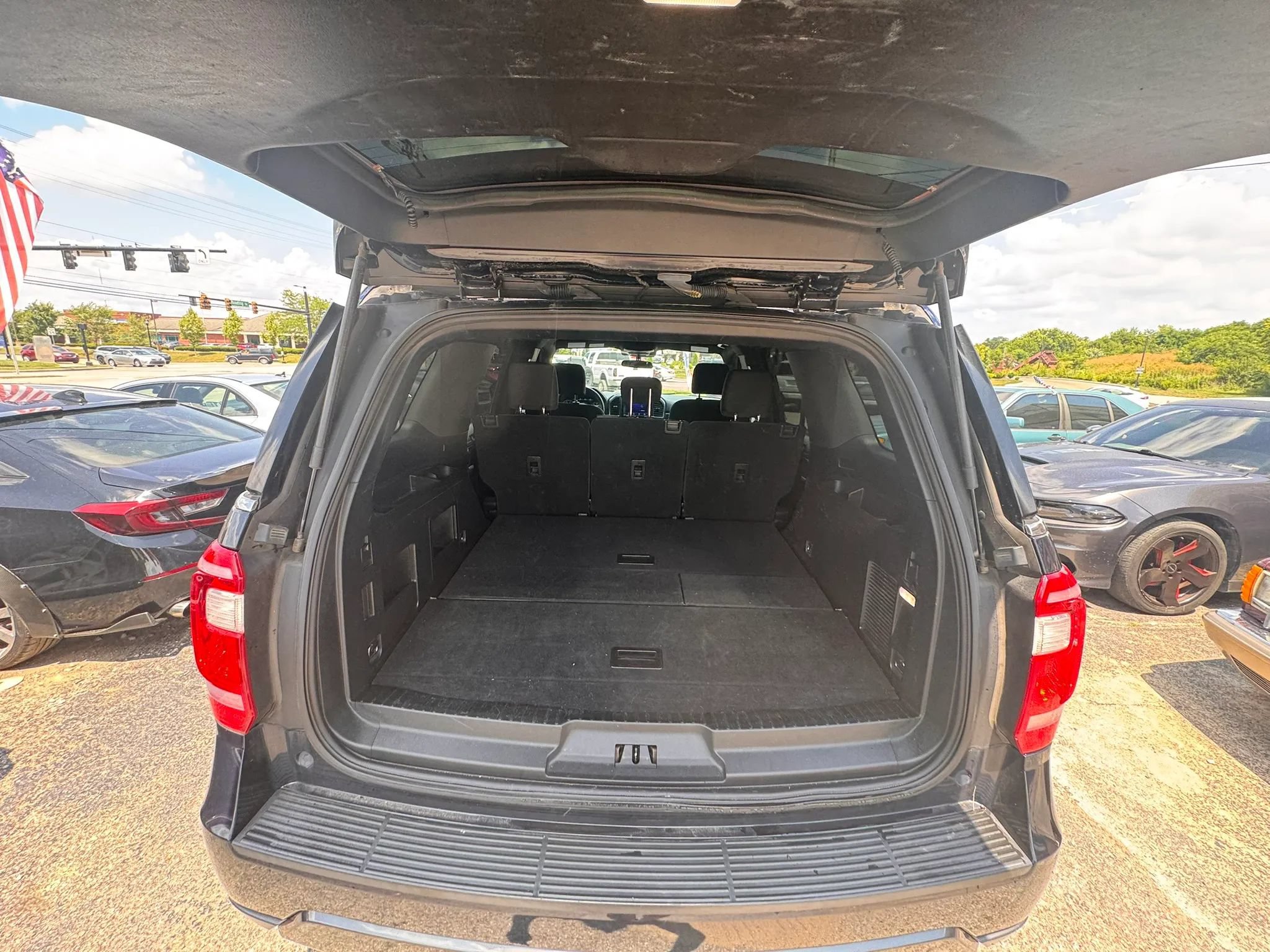 Used 2021 Ford Expedition XL AWD/4WD image 36