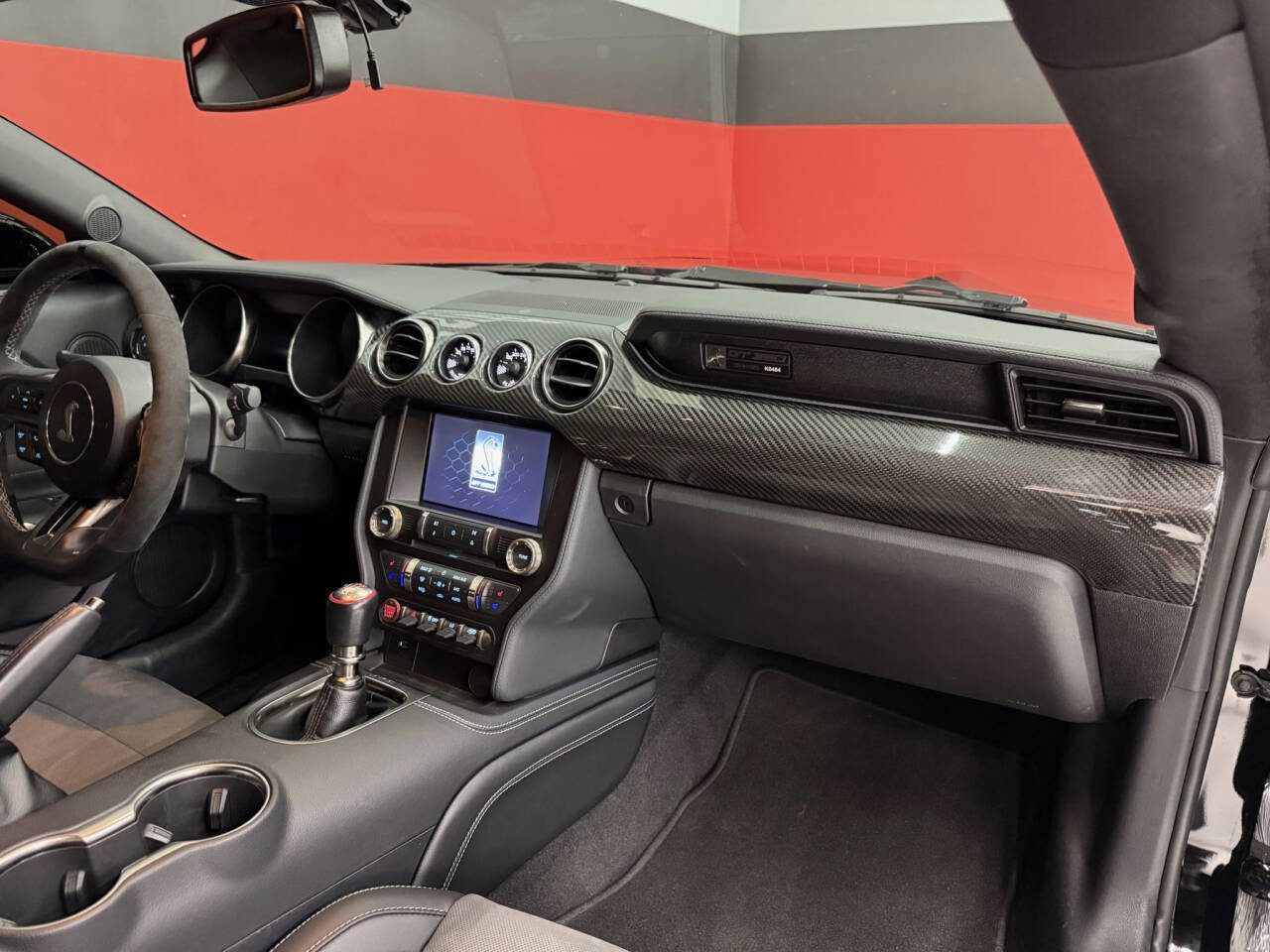 Used 2019 Ford Mustang Shelby GT350 w/ Technology Package image 38