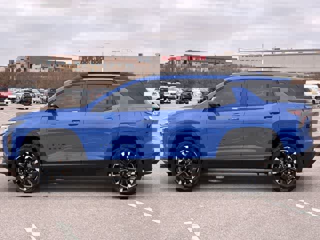 Used 2026 Chevrolet Equinox RS FWD image 3