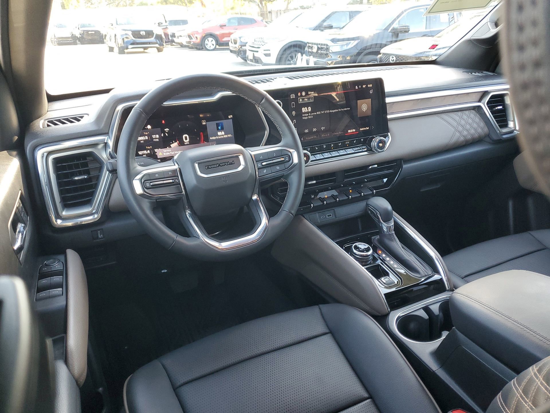 Used 2024 GMC Canyon Denali w/ LPO, Denali Black Edition image 12