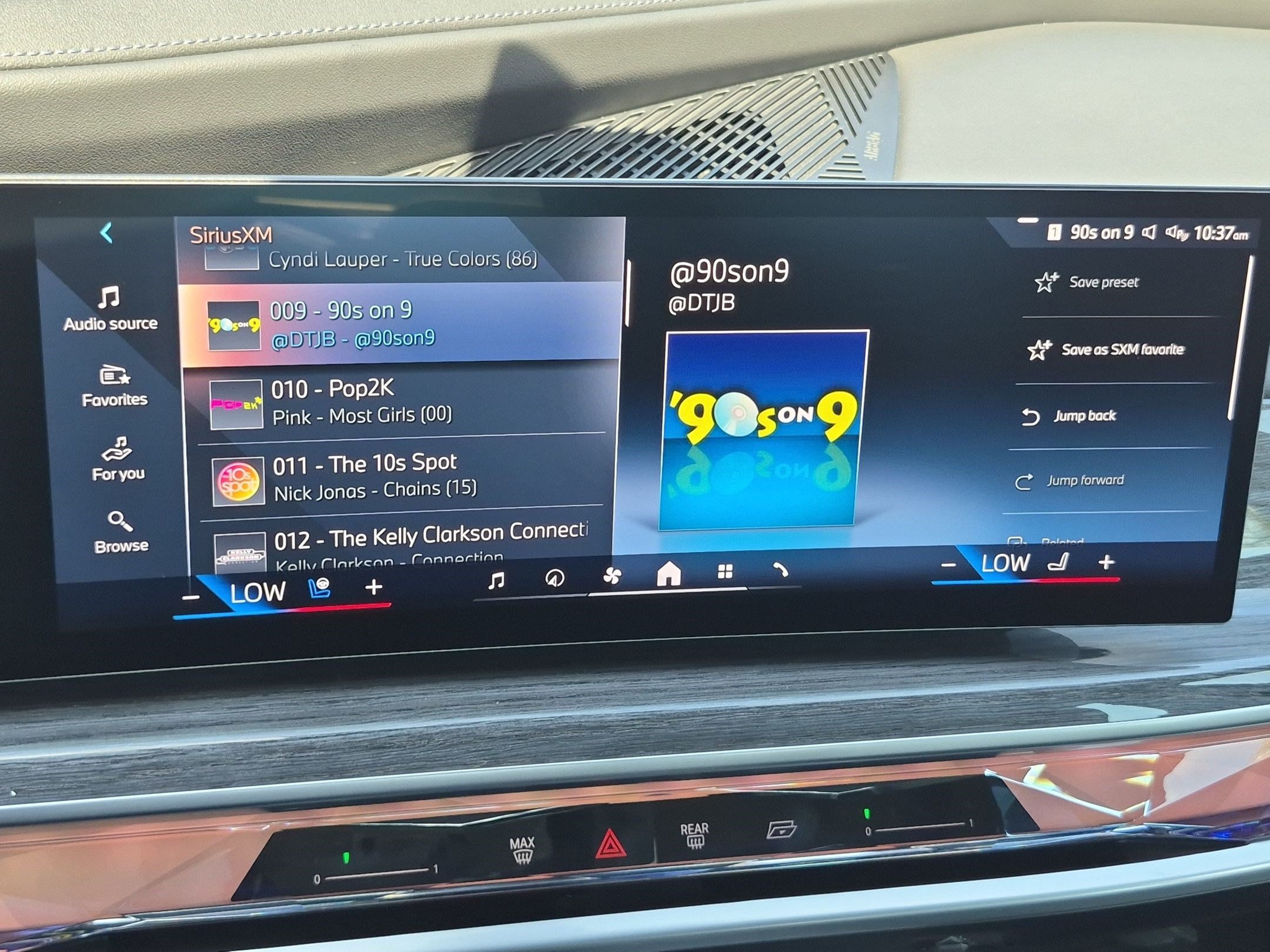 Used 2025 BMW i7 eDrive50 w/ M Sport Package RWD image 23