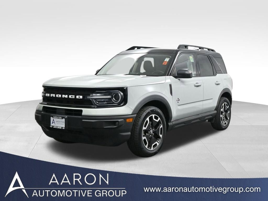 Used 2022 Ford Bronco Sport Outer Banks w/ Tech Package AWD/4WD image 1