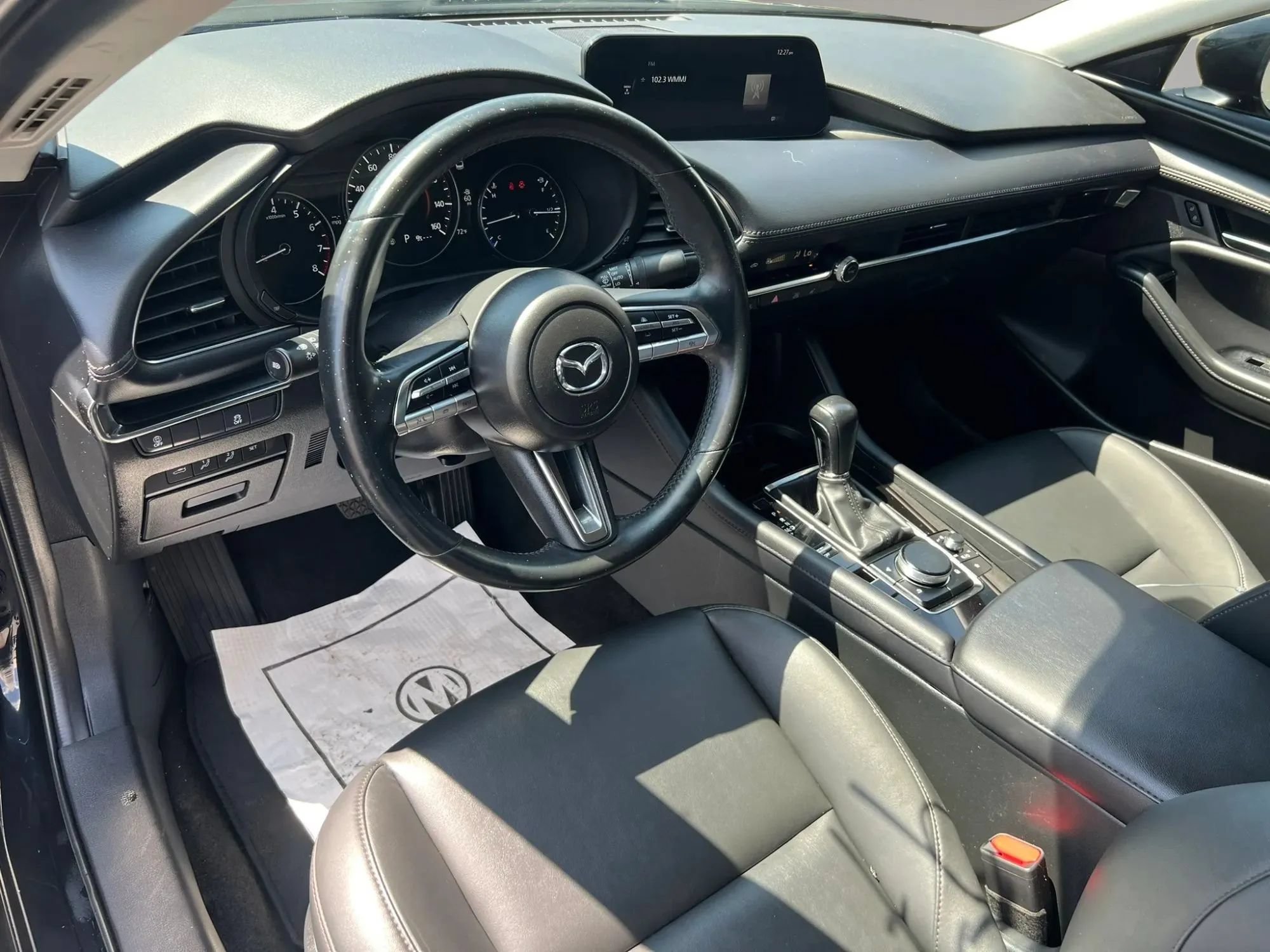 Used 2023 MAZDA MAZDA3 s FWD image 14