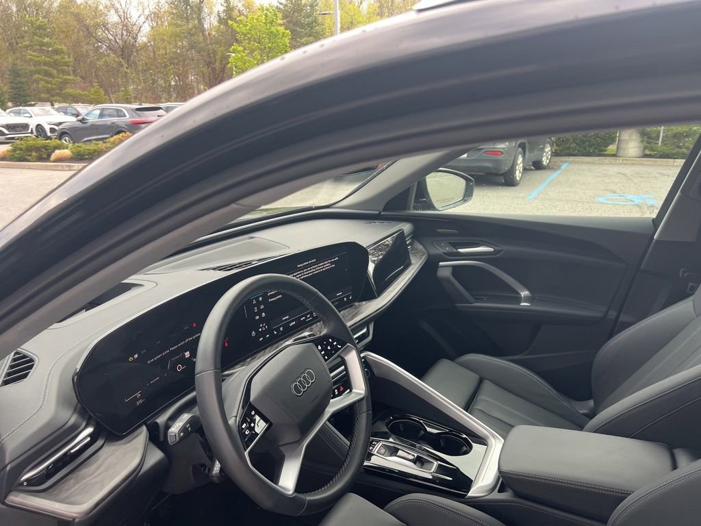 Used 2025 Audi Q5 Premium Plus w/ Premium Plus AWD/4WD image 57