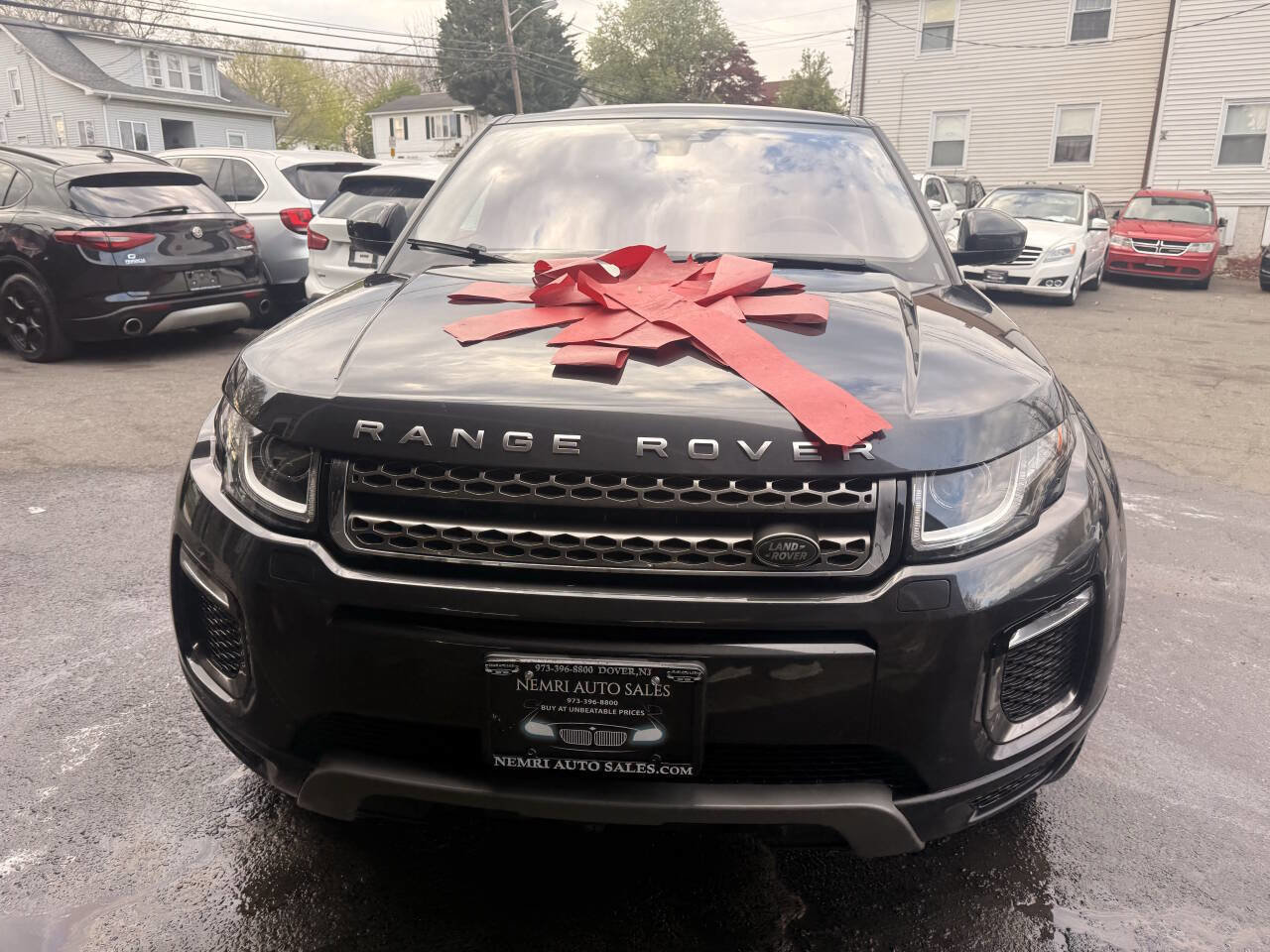 Used 2017 Land Rover Range Rover Evoque HSE AWD/4WD image 3