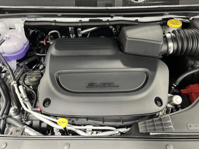 New 2026 Chrysler Pacifica Select image 38