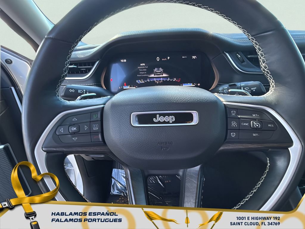 Used 2022 Jeep Grand Cherokee Limited w/ Luxury Tech Group II image 19