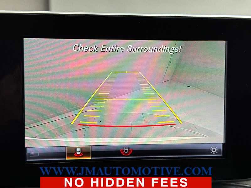 Used 2019 Mercedes-Benz GLC 300 4MATIC image 30