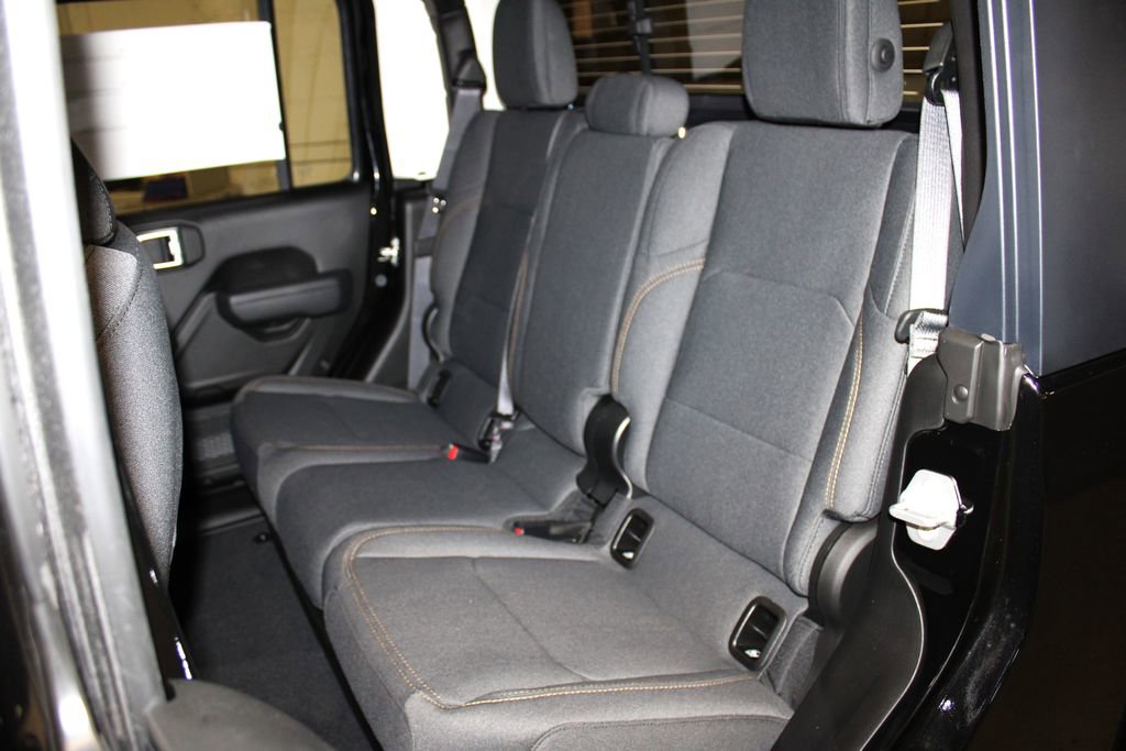 New 2026 Jeep Gladiator Sport image 26