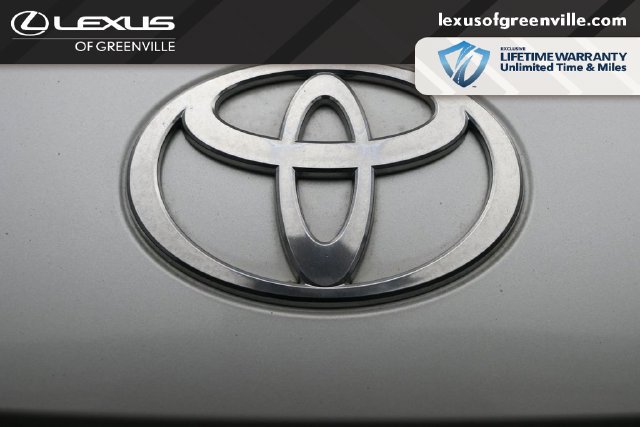 Used 2023 Toyota Prius LE FWD image 34