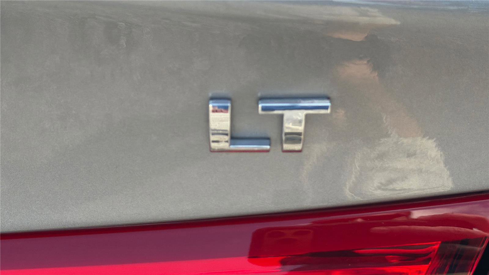 Used 2023 Chevrolet Malibu LT image 17