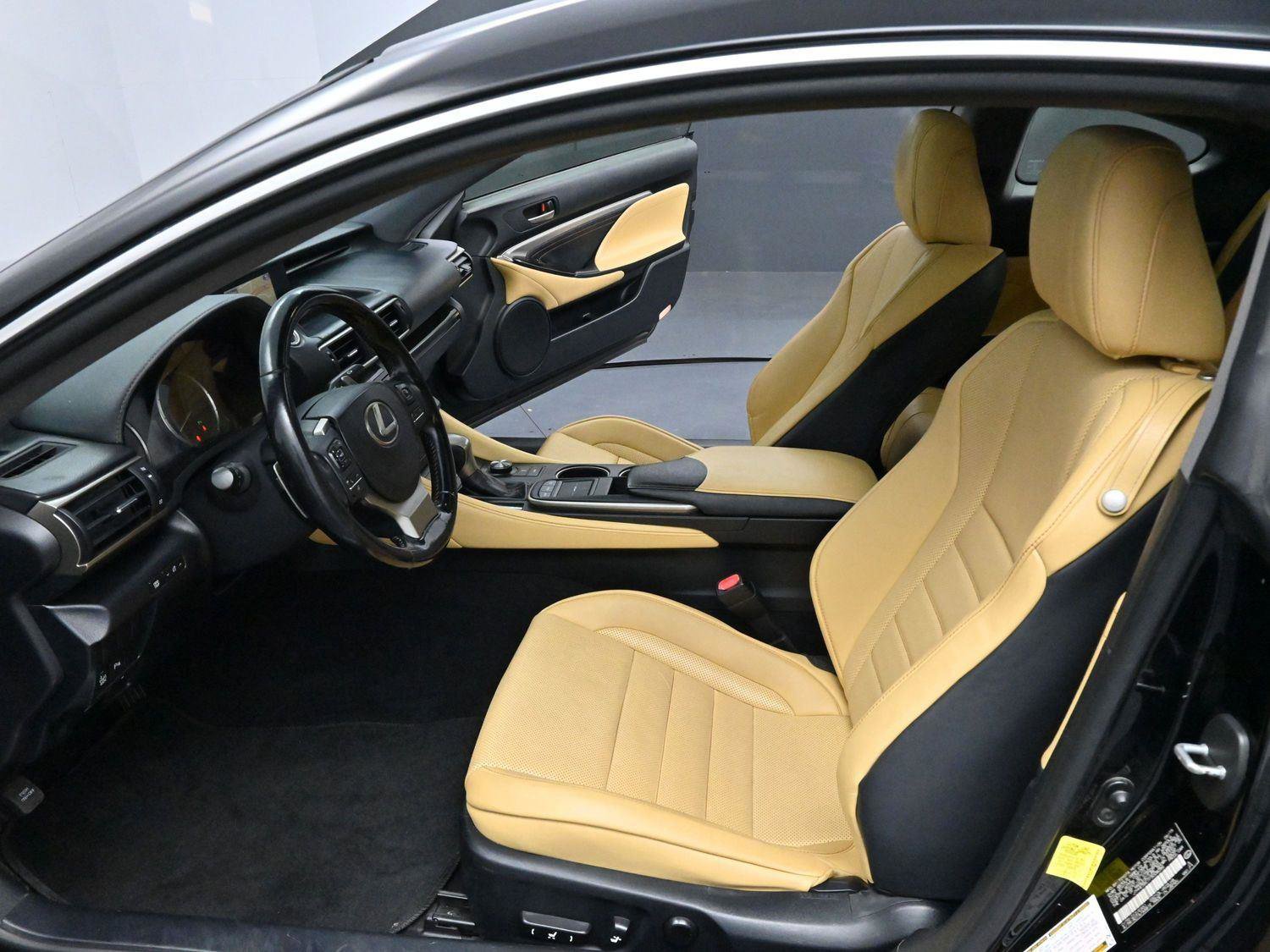 Used 2015 Lexus RC 350 w/ Navigation System Package image 11