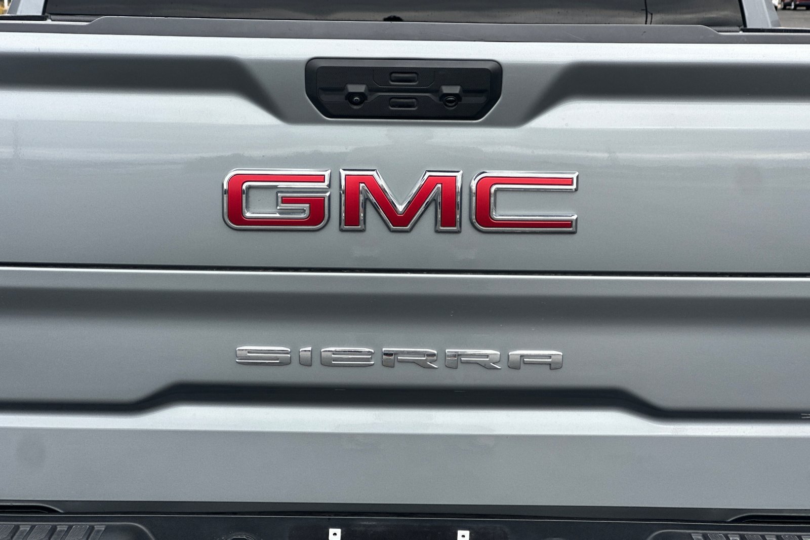 Used 2025 GMC Sierra 1500 SLT RWD image 46