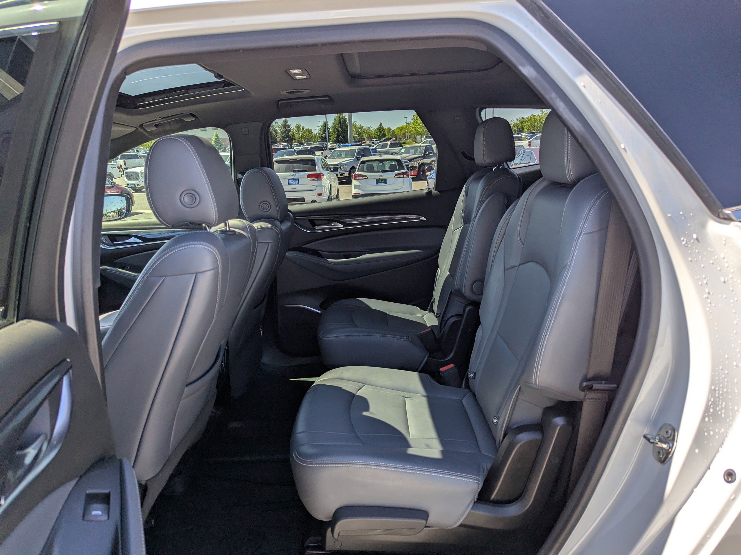 Certified 2022 Buick Enclave Essence w/ Experience Buick Package AWD/4WD image 31