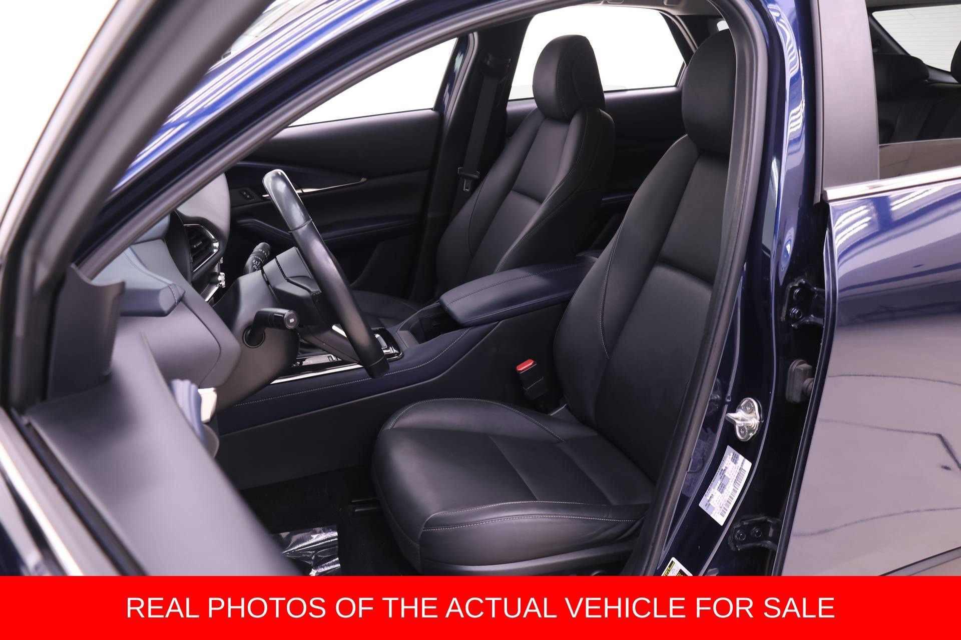 Used 2021 MAZDA CX-30 FWD 2.5 S w/ Preferred Package image 4