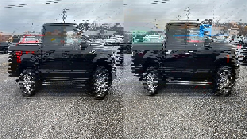 Used 2020 Ford F150 XLT w/ Equipment Group 301A Mid image 4