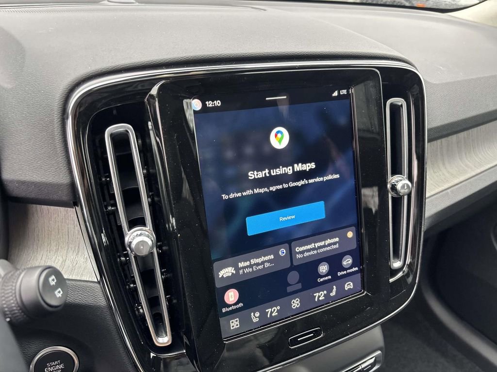 New 2026 Volvo XC40 B5 Plus w/ Protection Package Premier image 19