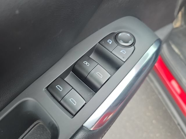 Used 2026 Chevrolet Traverse LT AWD/4WD image 13