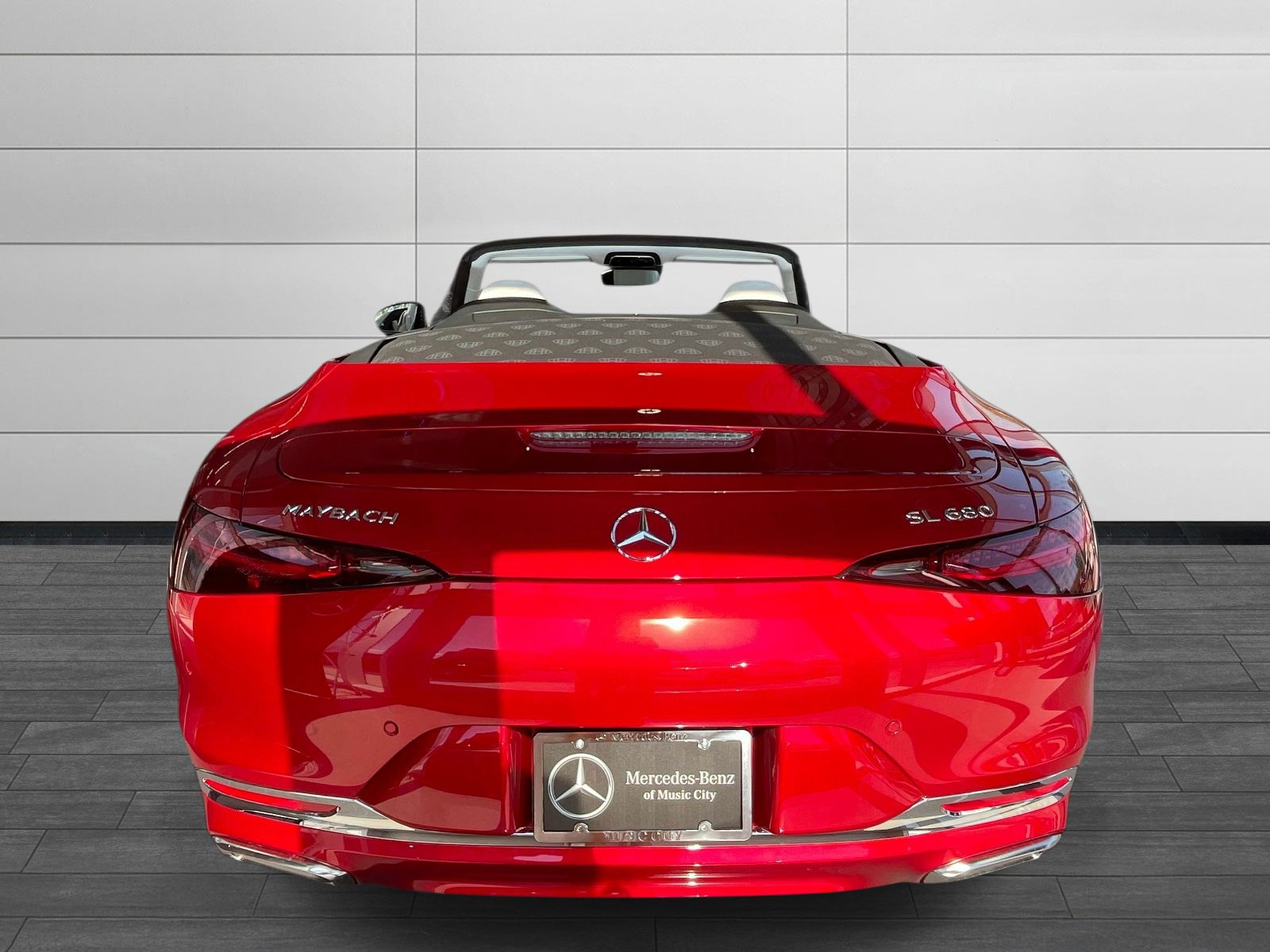 Certified 2026 Mercedes-Benz Maybach SL 680 image 4